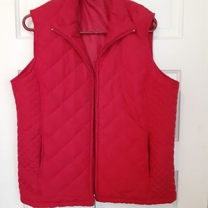 Jane Ashley Lined Zippered Vest XL, with slash pockets on sides. EUC.